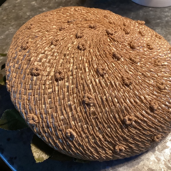 STRAW HAT. BERET STYLE. VINTAGE DESIGN. MUST SEE - Picture 5 of 7